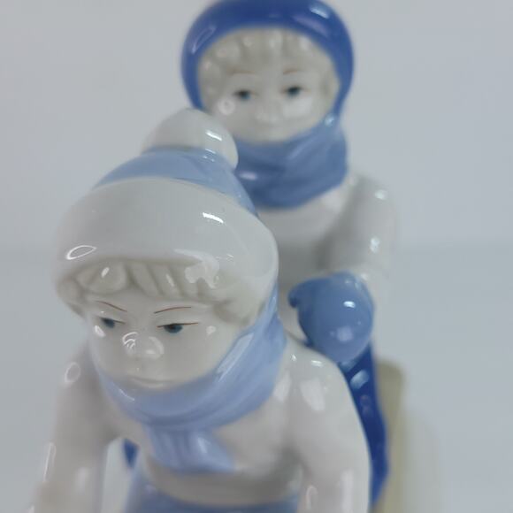 Paul Sebastian Porcelana De Cuernavaca Porcelain Children on Sled Figurine VTG - Picture 7 of 11